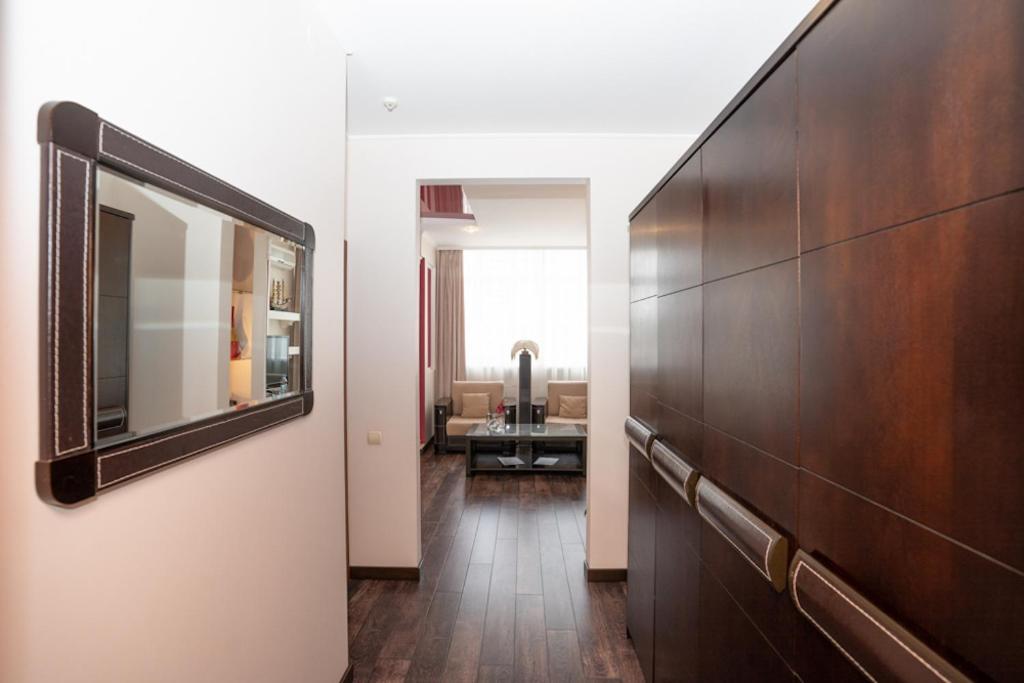 Hotel Piano Киев Екстериор снимка