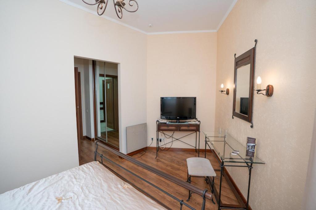 Hotel Piano Киев Екстериор снимка