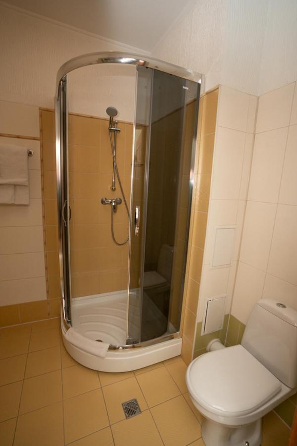 Hotel Piano Киев Екстериор снимка