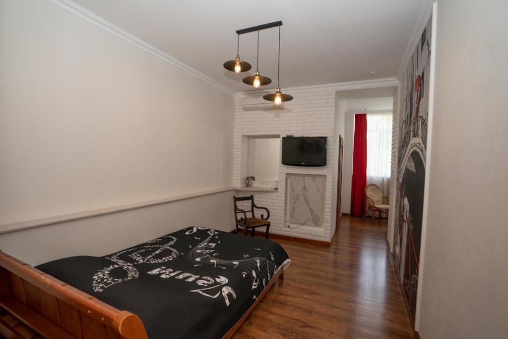 Hotel Piano Киев Екстериор снимка